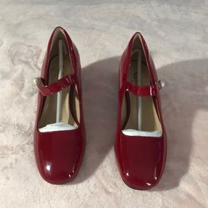 (NWOT) NAIYEE Mary Jane red patent shoes (MAKE AN OFFER)